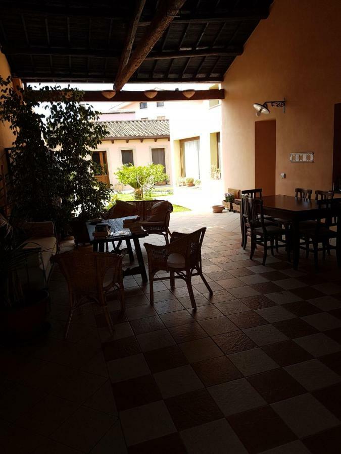 Casa Di Giulietta Càbras Exterior foto
